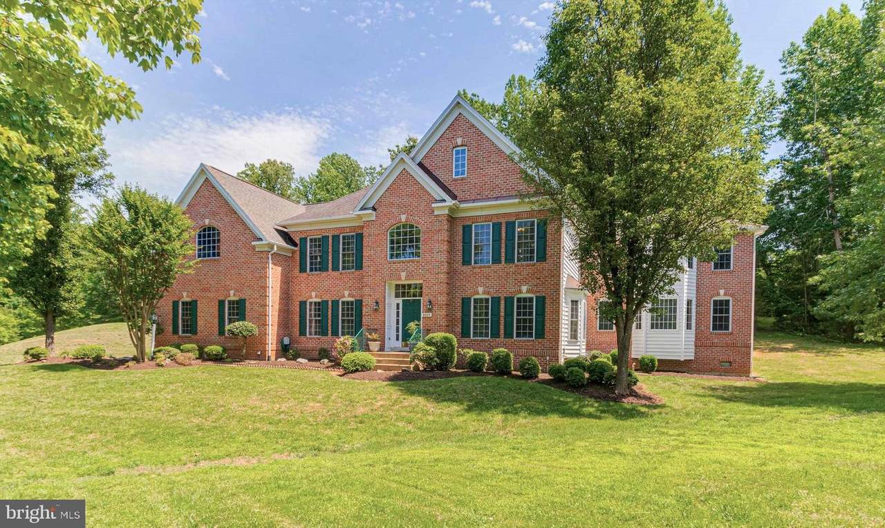 8025 Pinnacle Ridge Drive - Photo 1
