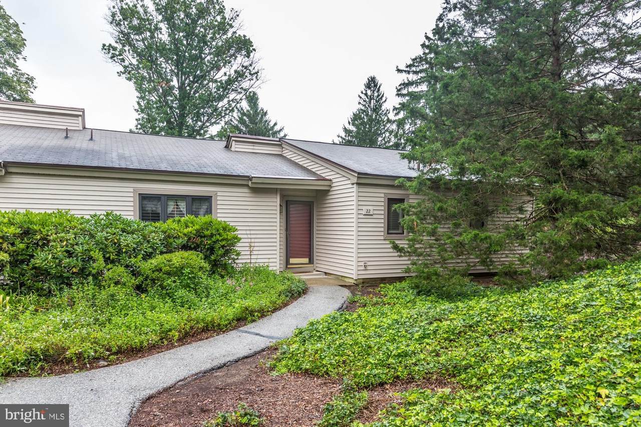 22 Chandler Drive - Photo 1