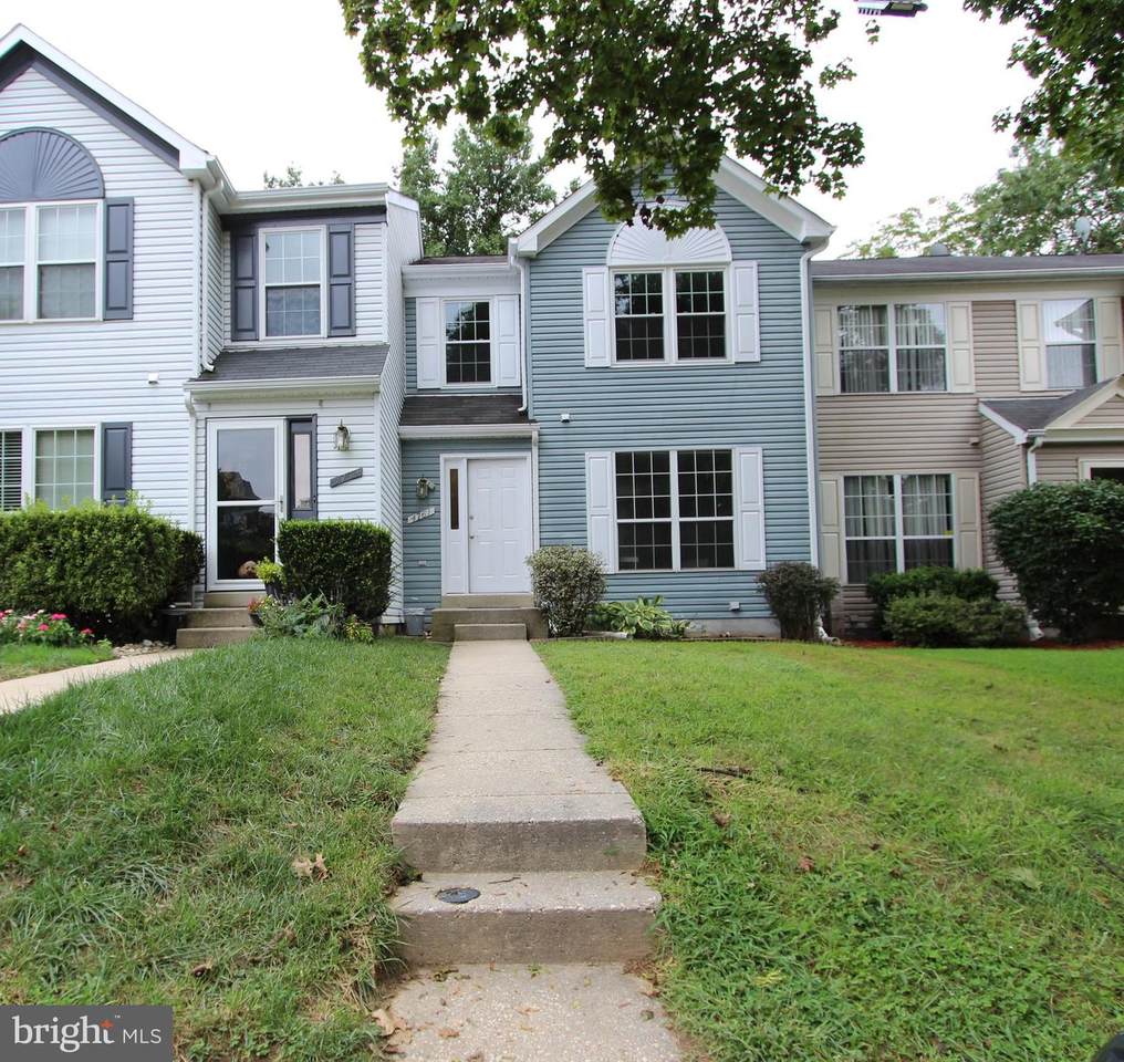 4761 Leyden Way - Photo 1