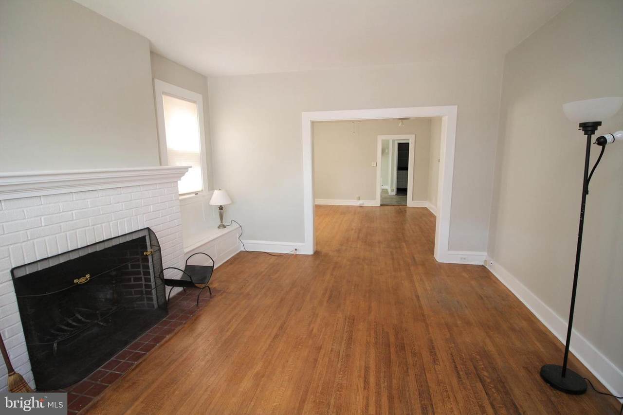 723 Penn Avenue - Photo 1