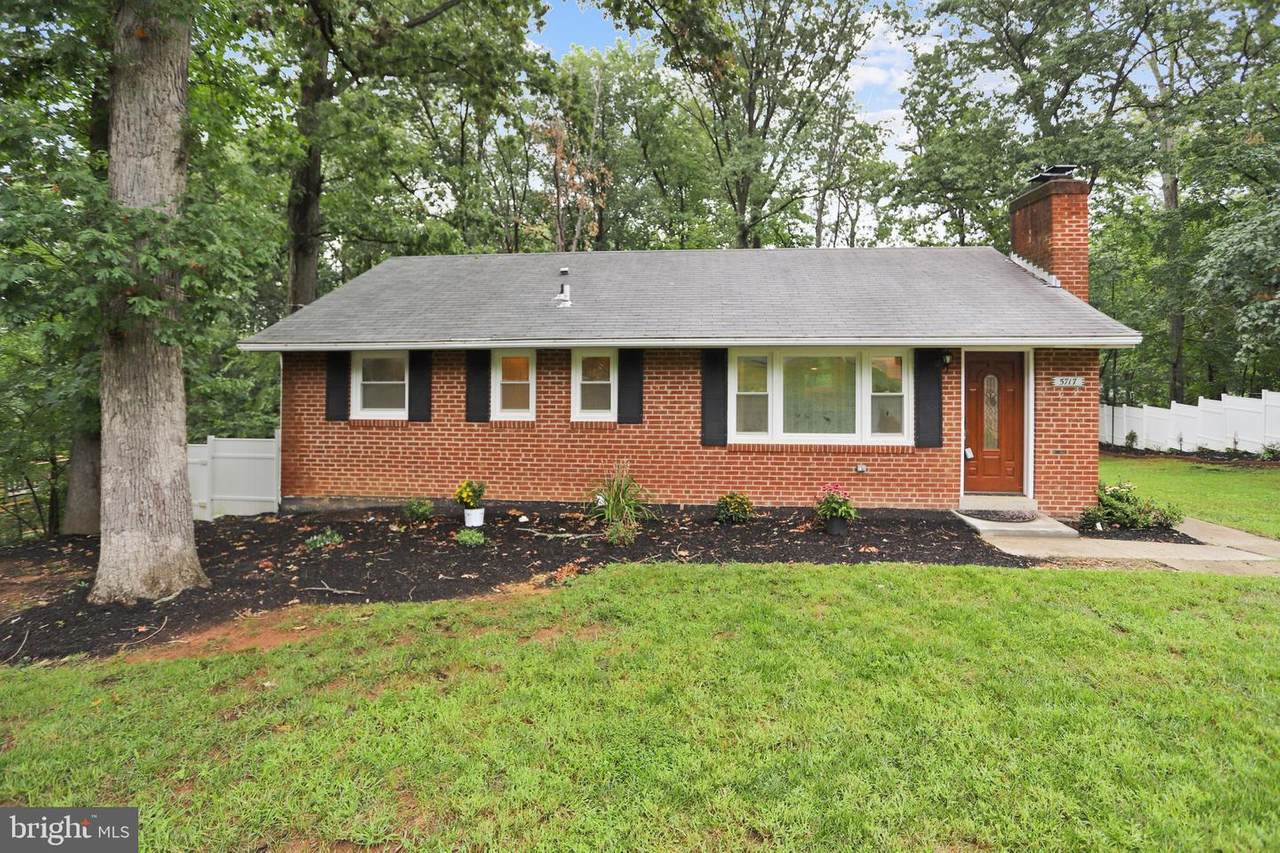 5717 Oak Hill Place - Photo 1