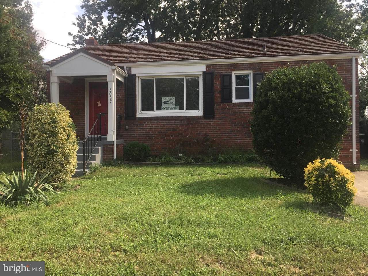 5027 Edgewood Road - Photo 1