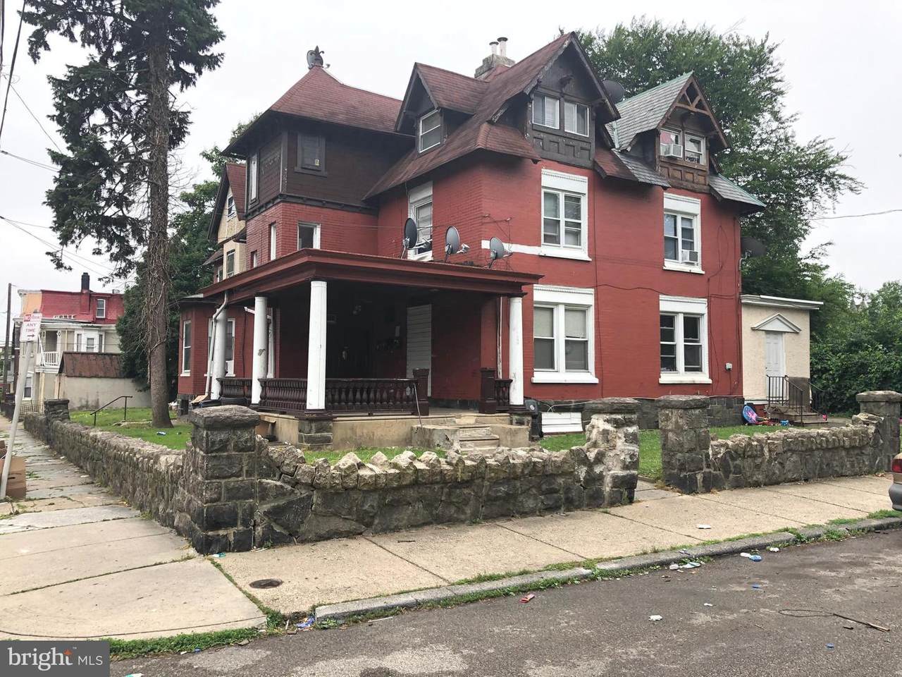 4635-37 Leiper Street - Photo 1