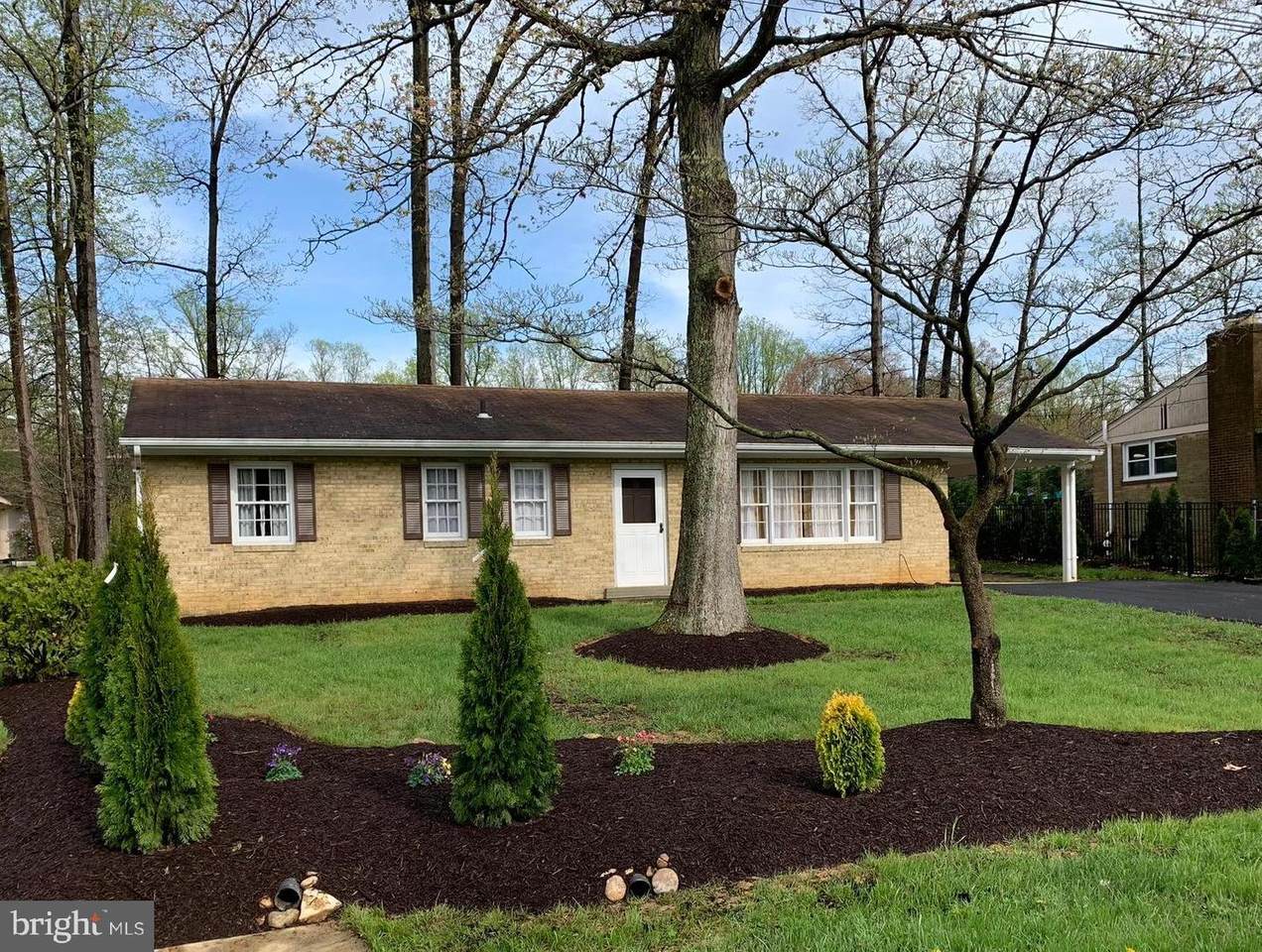 2403 Spring Street - Photo 1