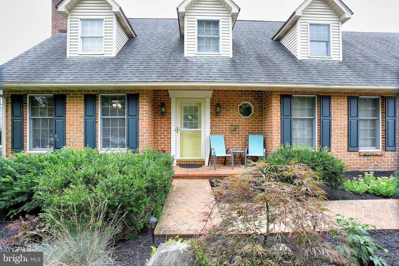 506 Schoolhouse Lane - Photo 1