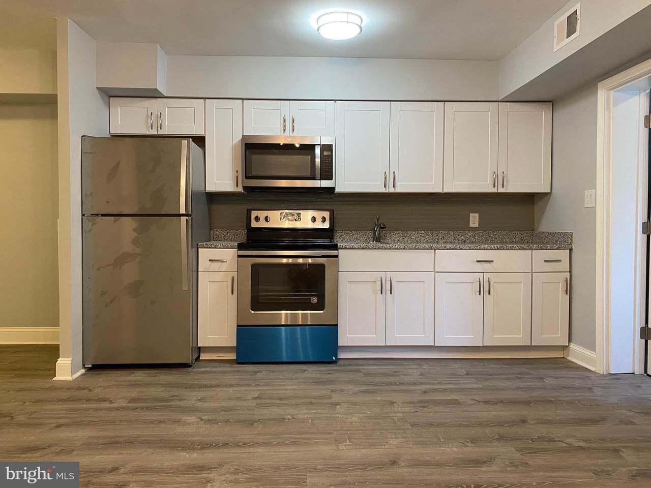 1226 Meigs Place - Photo 1
