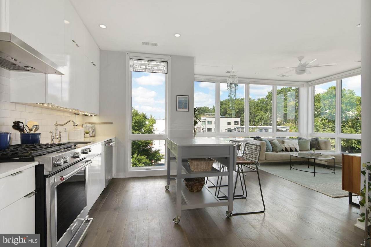 1380 Quincy Street - Photo 1
