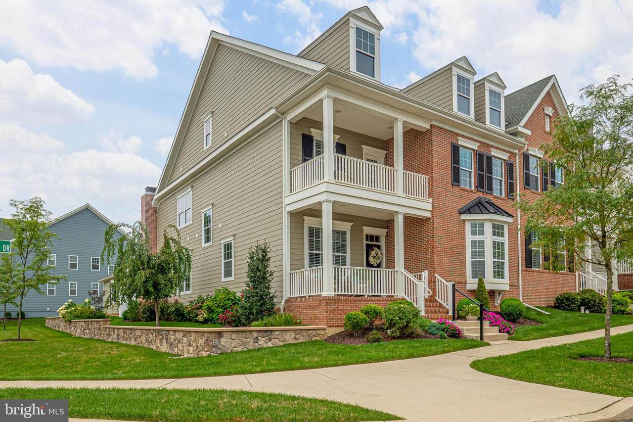 149 Spring Oak Drive - Photo 1