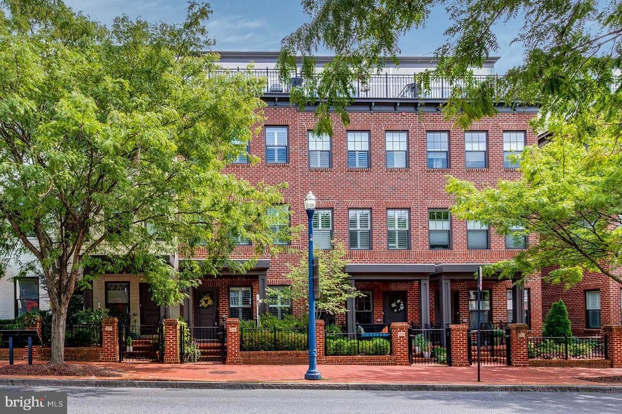 219 West Street - Photo 1