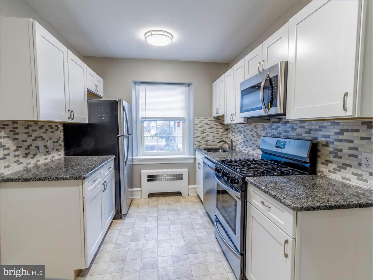 709 Broom Street - Photo 1