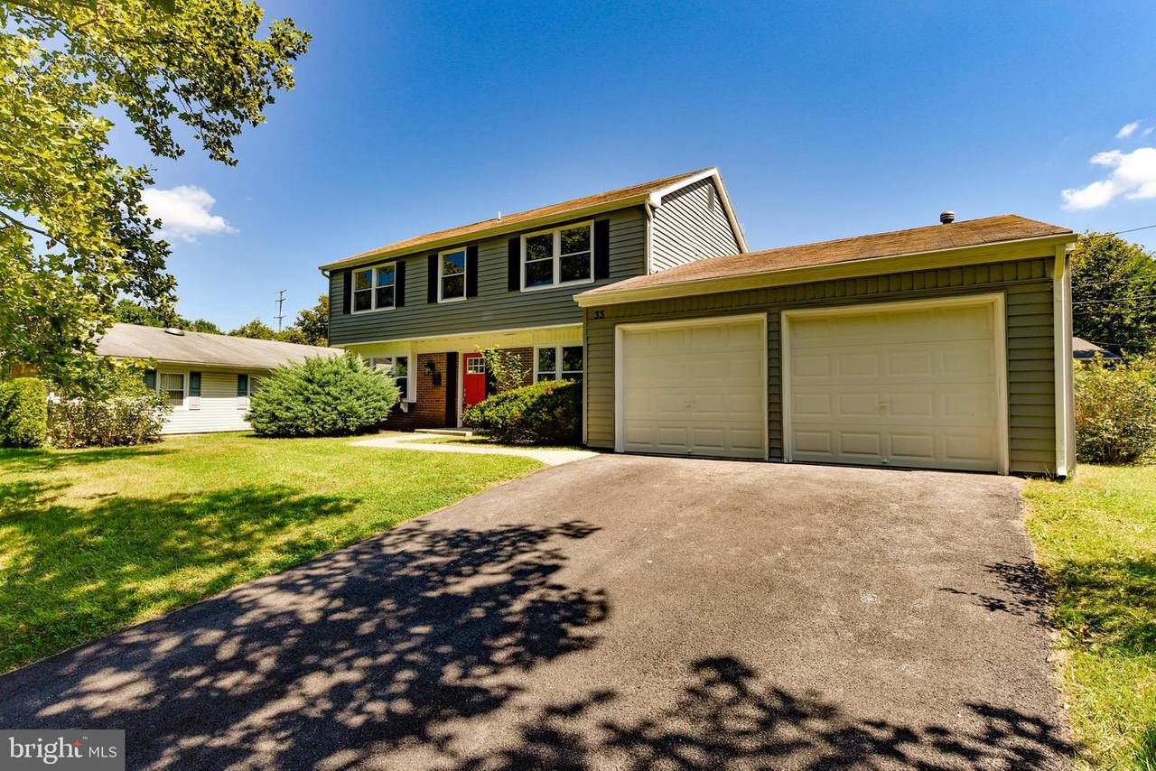 33 Neptune Lane - Photo 1