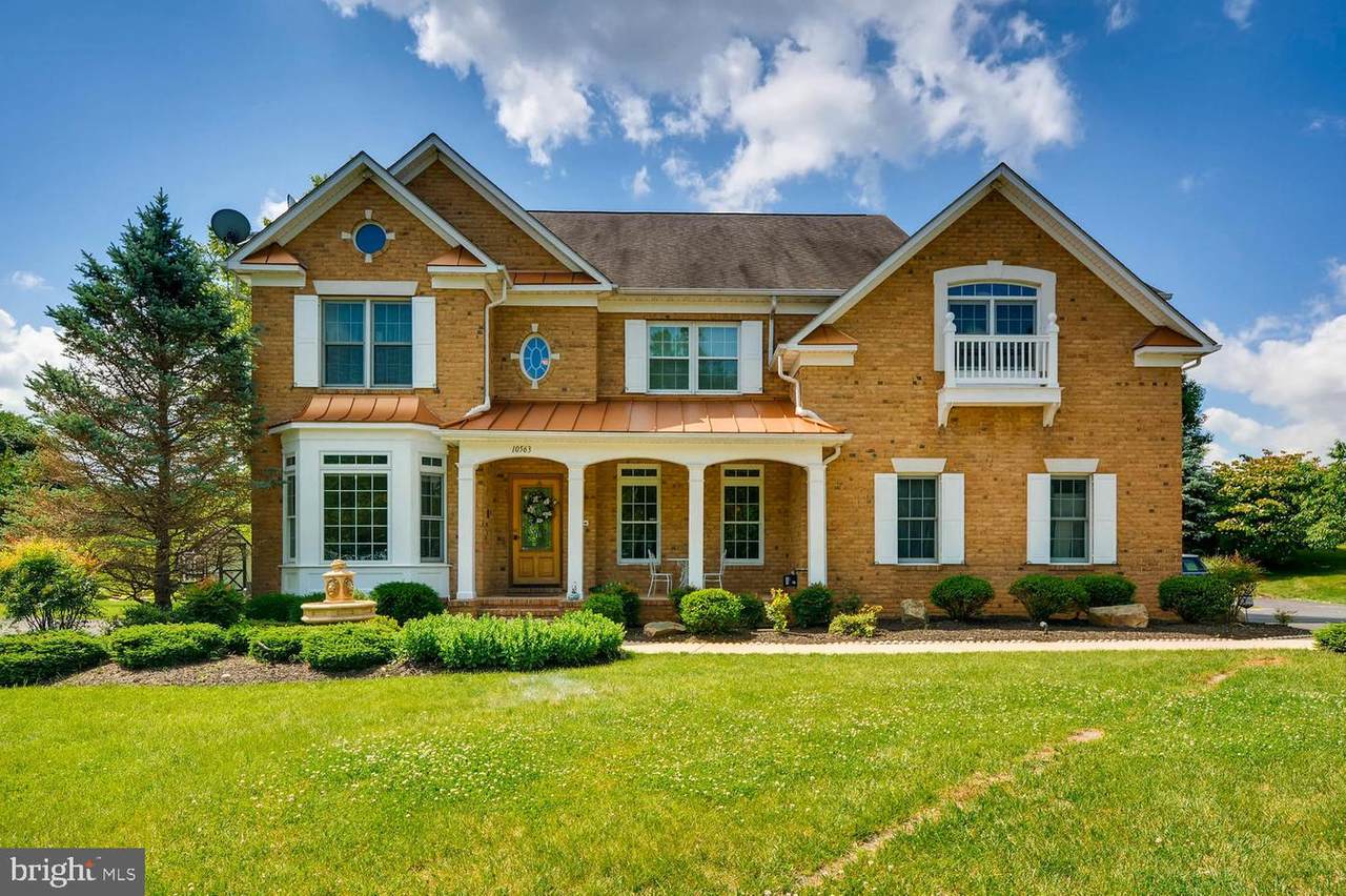 10563 Dorchester Way - Photo 1