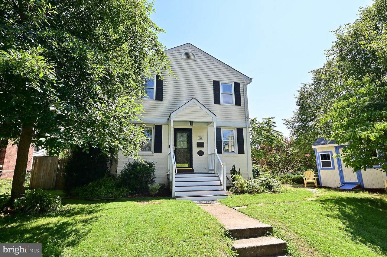 1108 Cross Drive - Photo 1