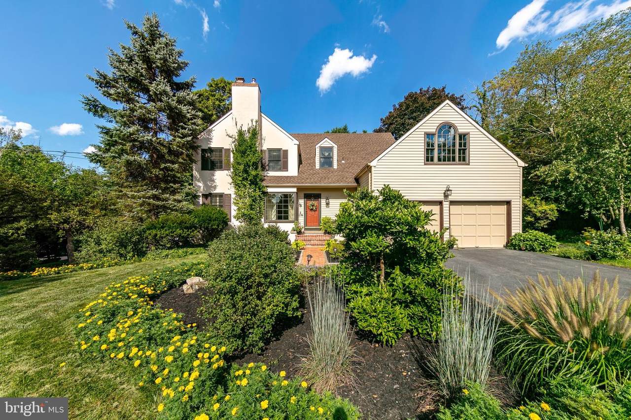 8 Twining Lane - Photo 1