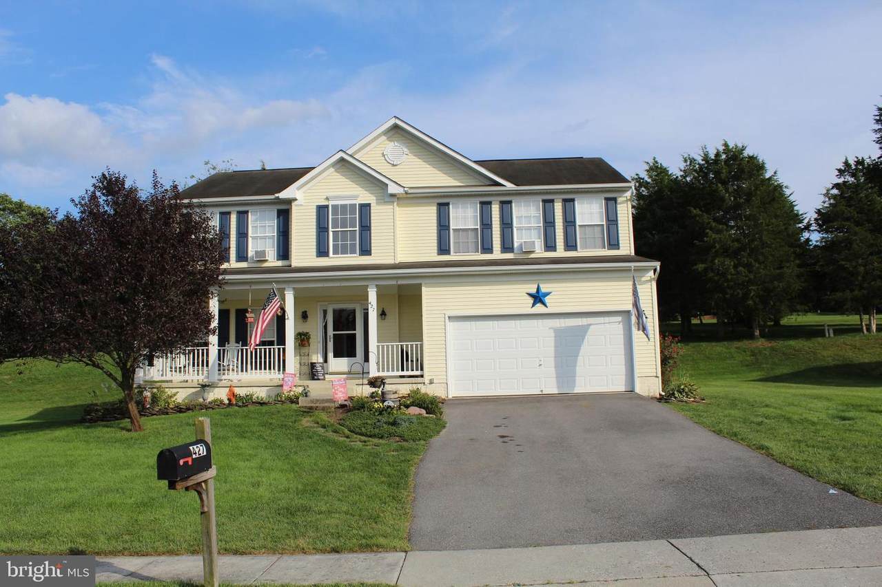 427 Stonecrest Drive - Photo 1