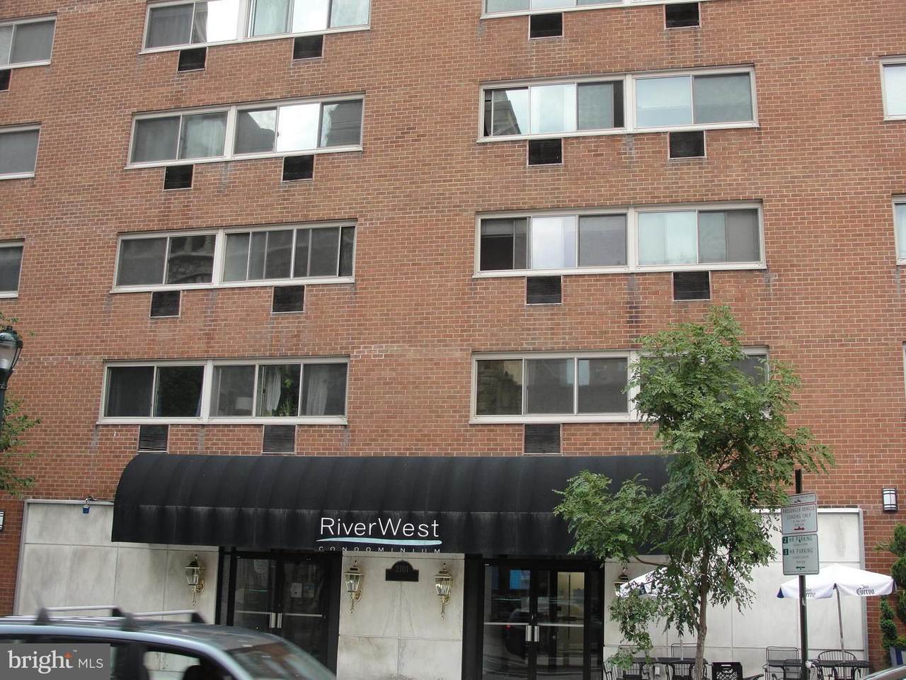 2101-17 Chestnut Street - Photo 1