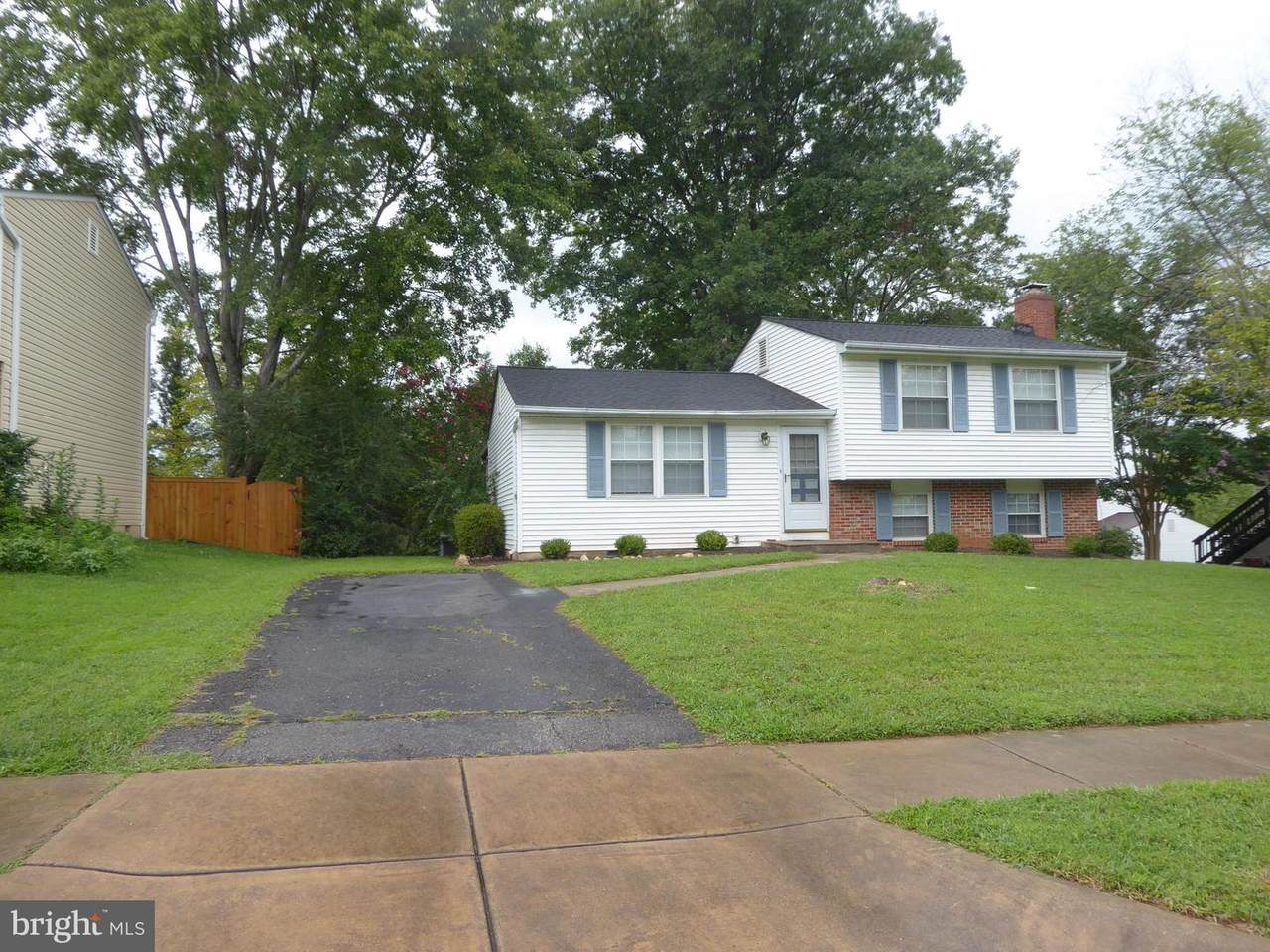 5822 Kestrell Court - Photo 1