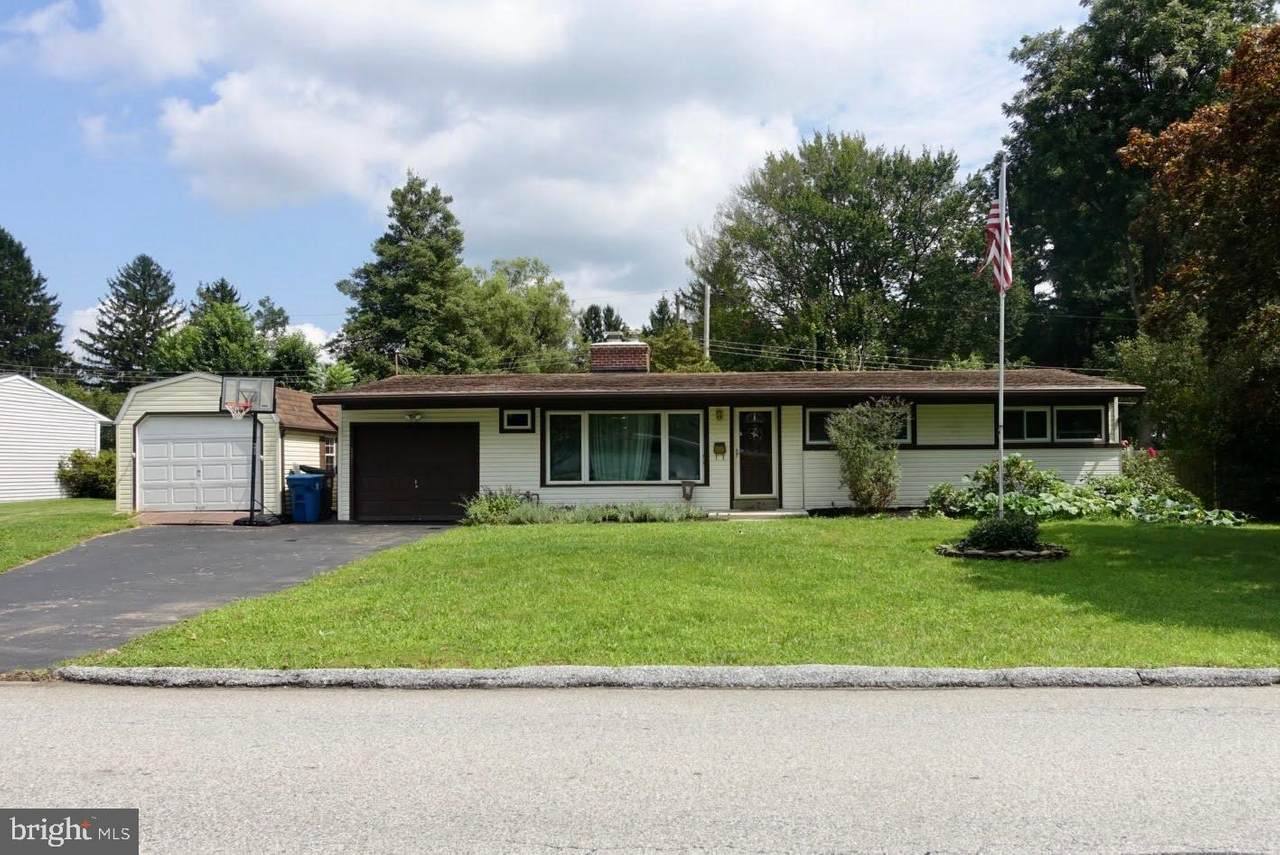 551 Richmond Road - Photo 1
