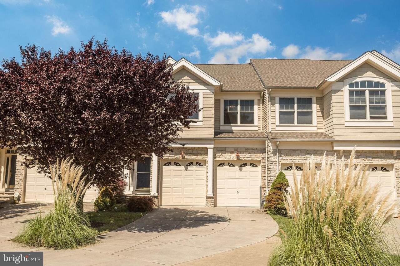 8720 Timber Oak Lane - Photo 1