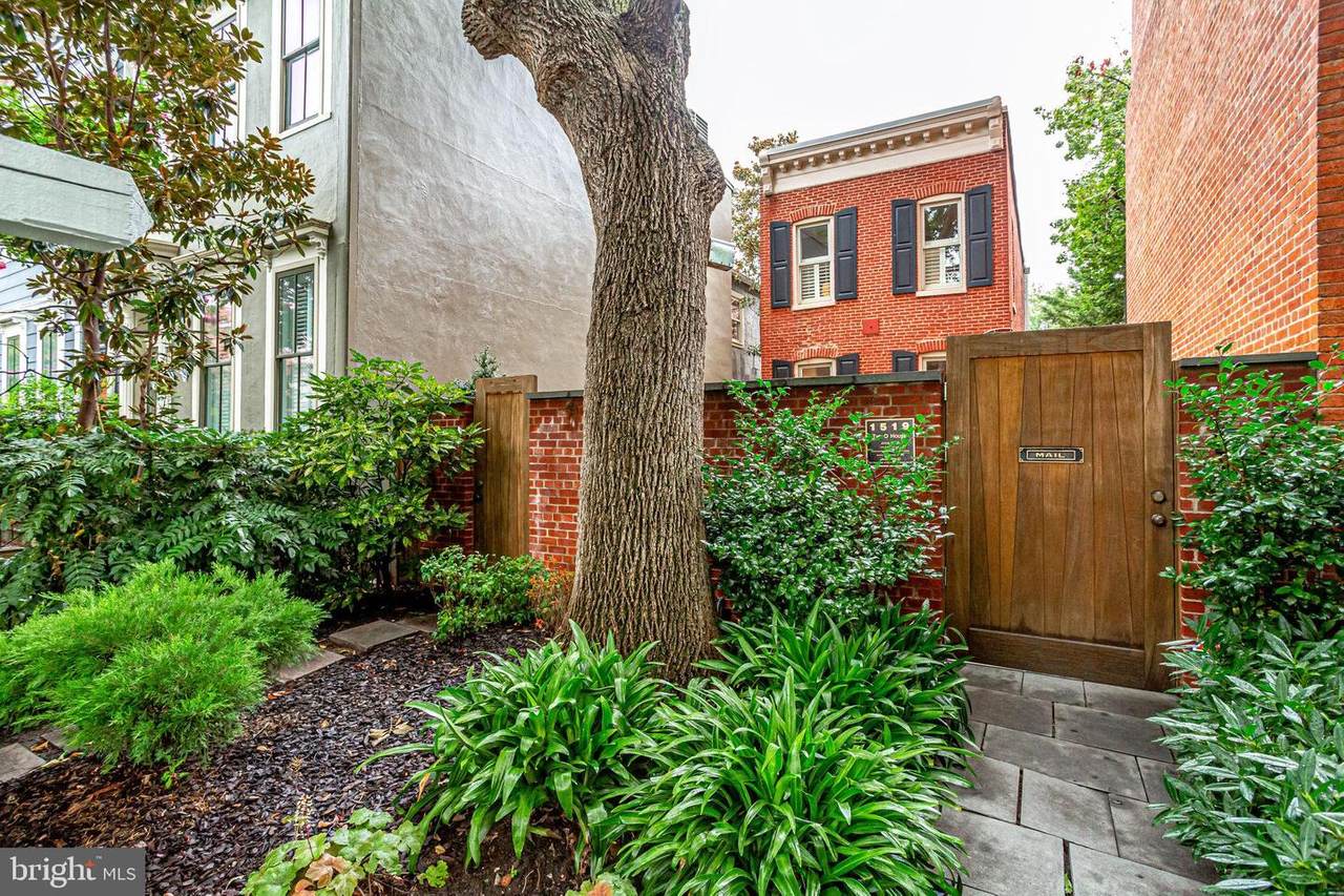 1519 P Street - Photo 1