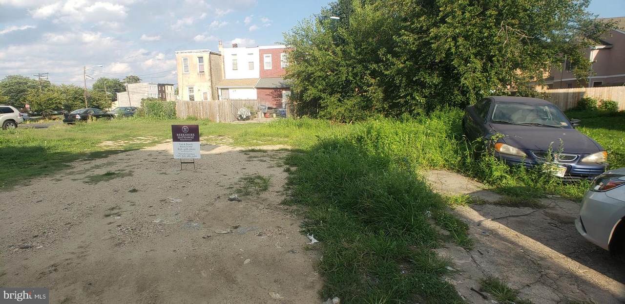 804 Howard Street - Photo 1
