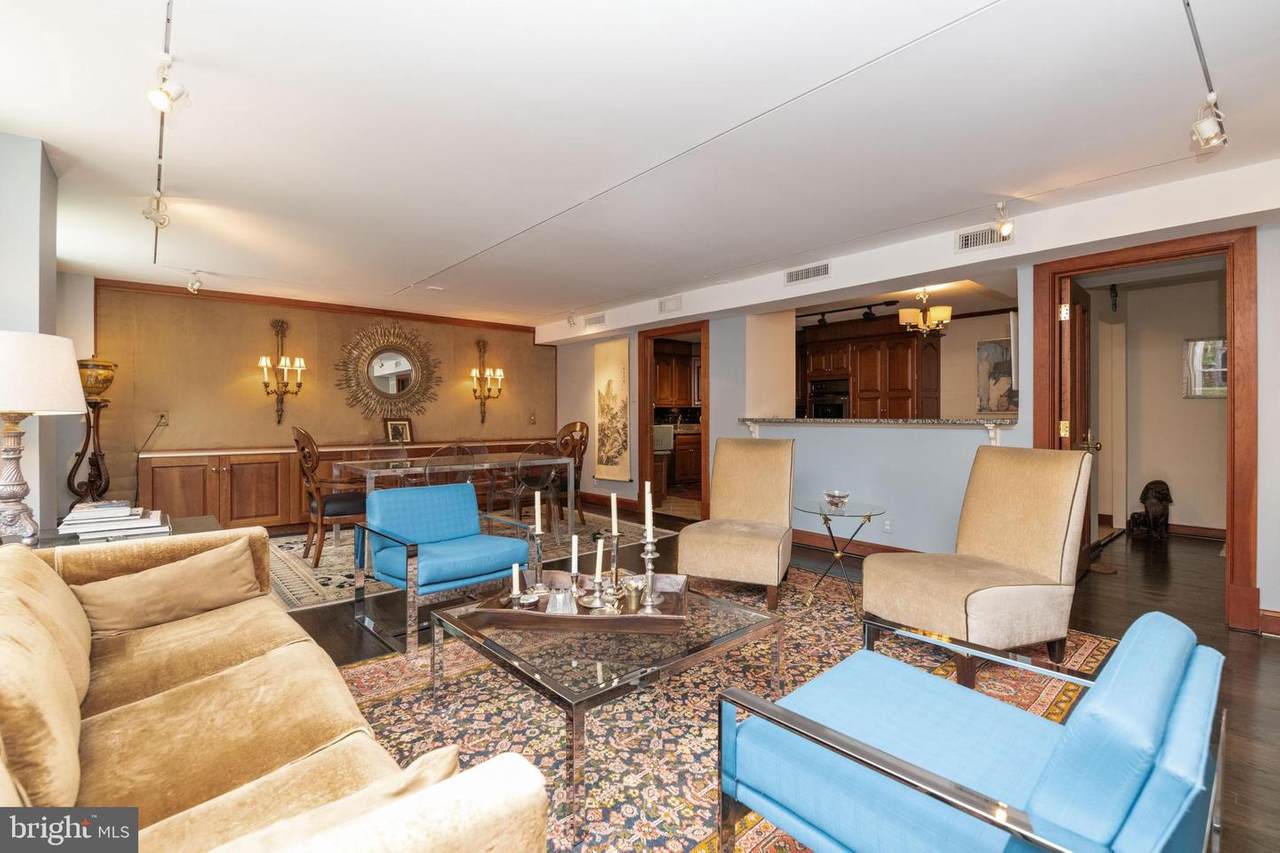 1101 Saint Paul Street - Photo 1