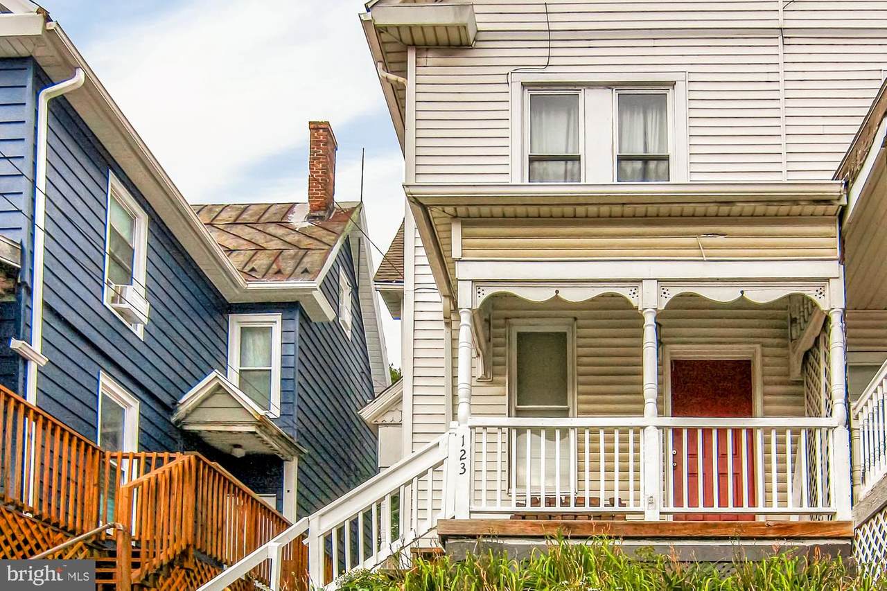 123 2ND Street - Photo 1