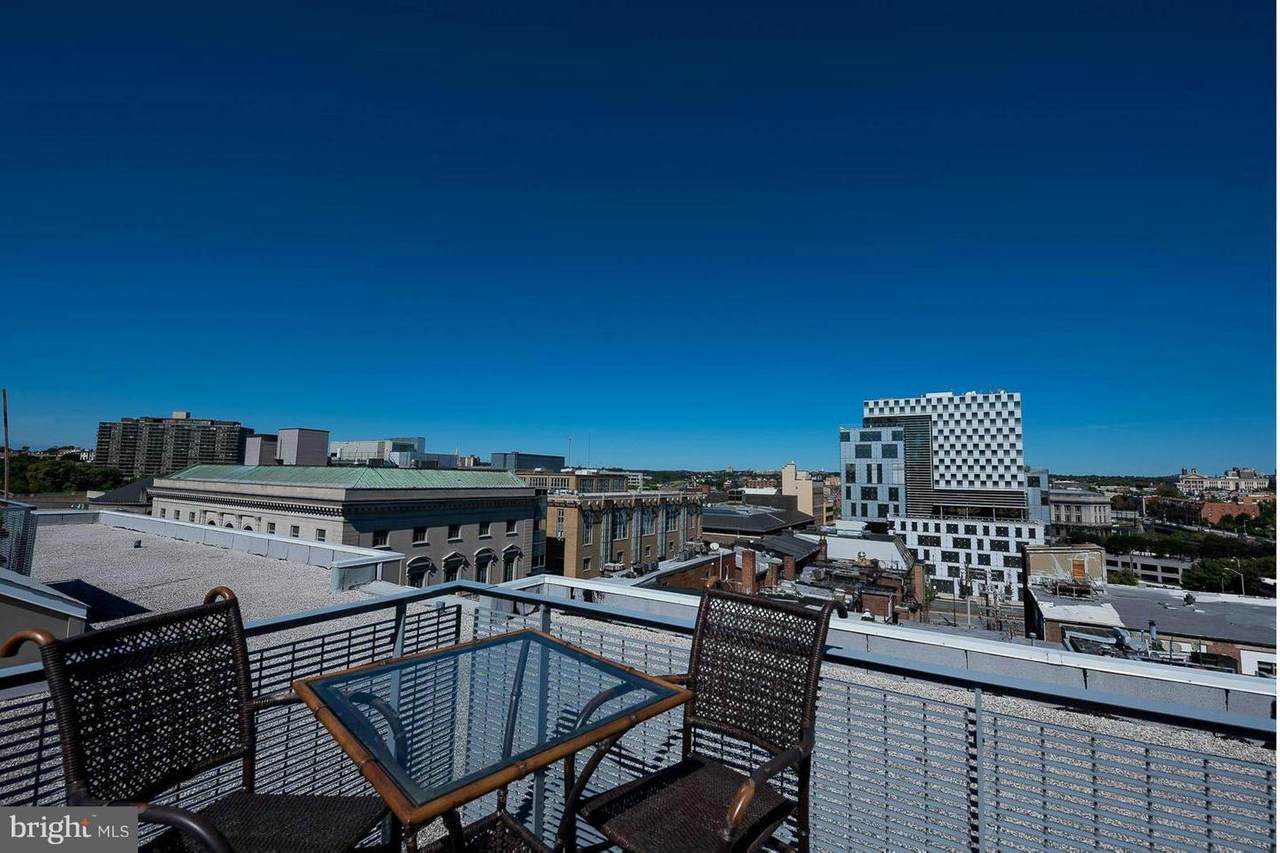 1209 Charles Street - Photo 1