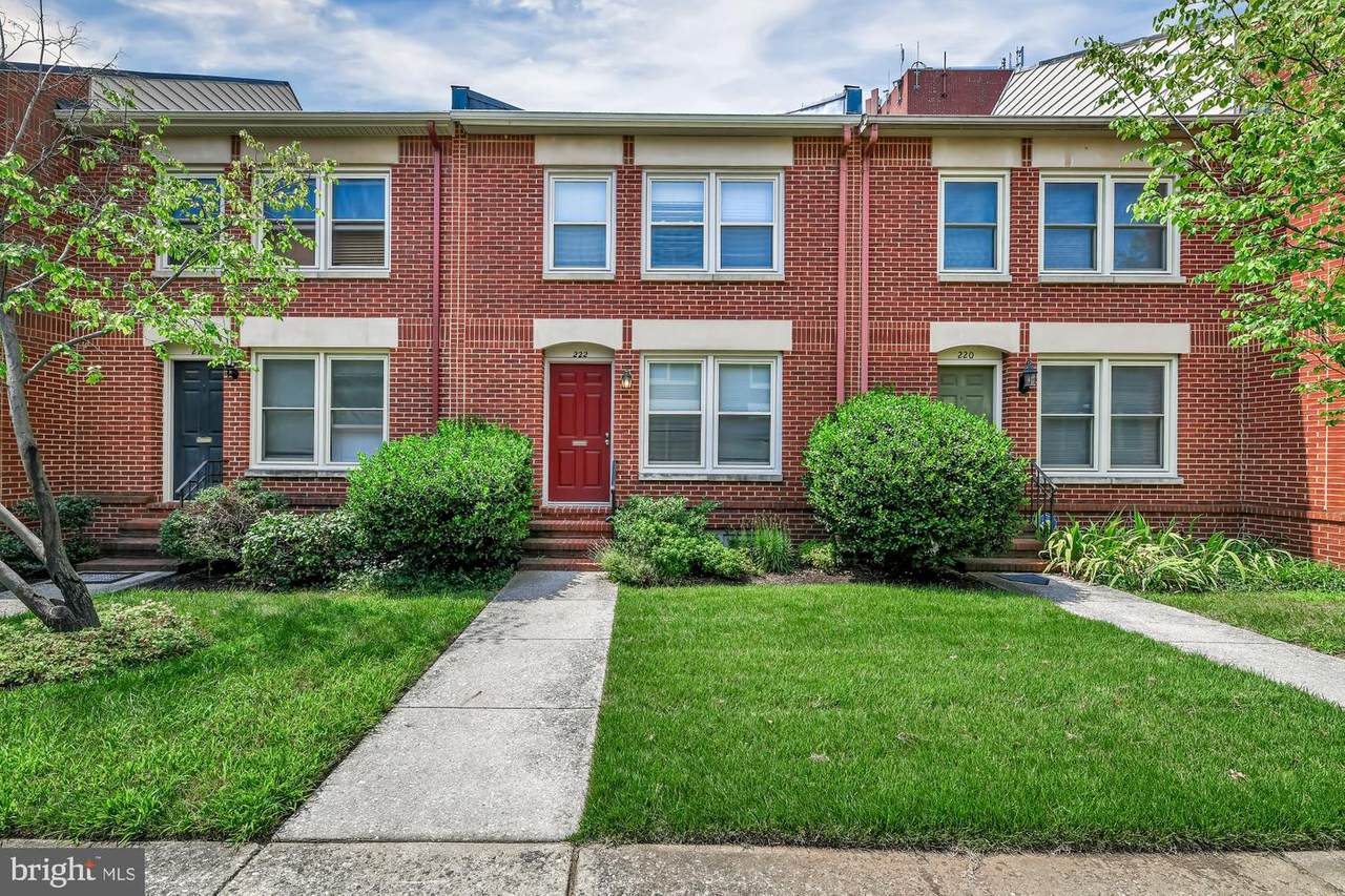222 Roundhouse Court - Photo 1