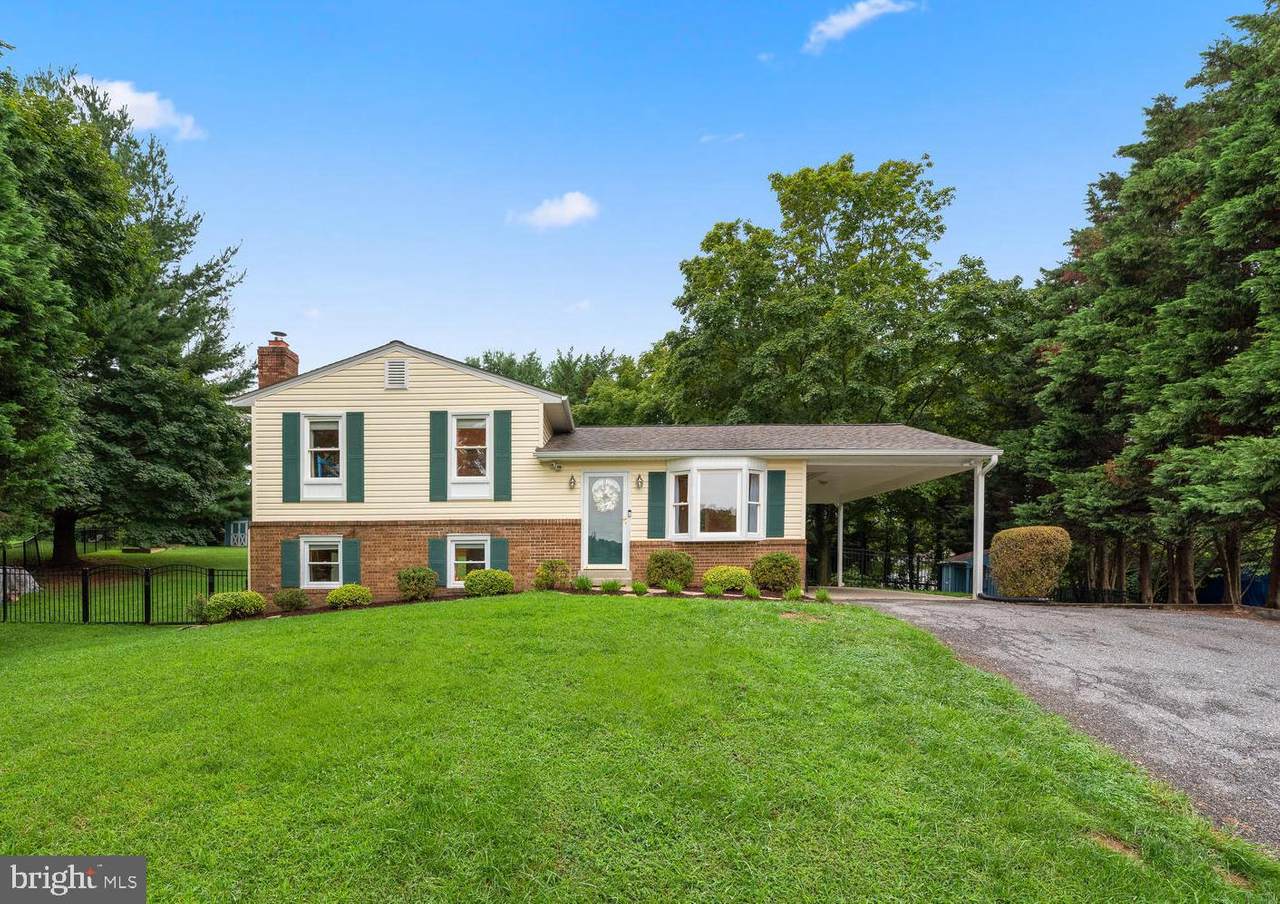 13987 Annapolis Court - Photo 1