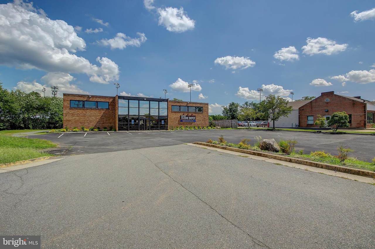 1051 Elden Street - Photo 1
