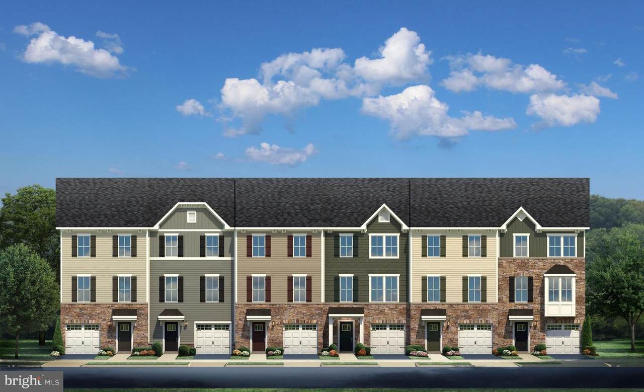200 Sugar Maple Square - Photo 1