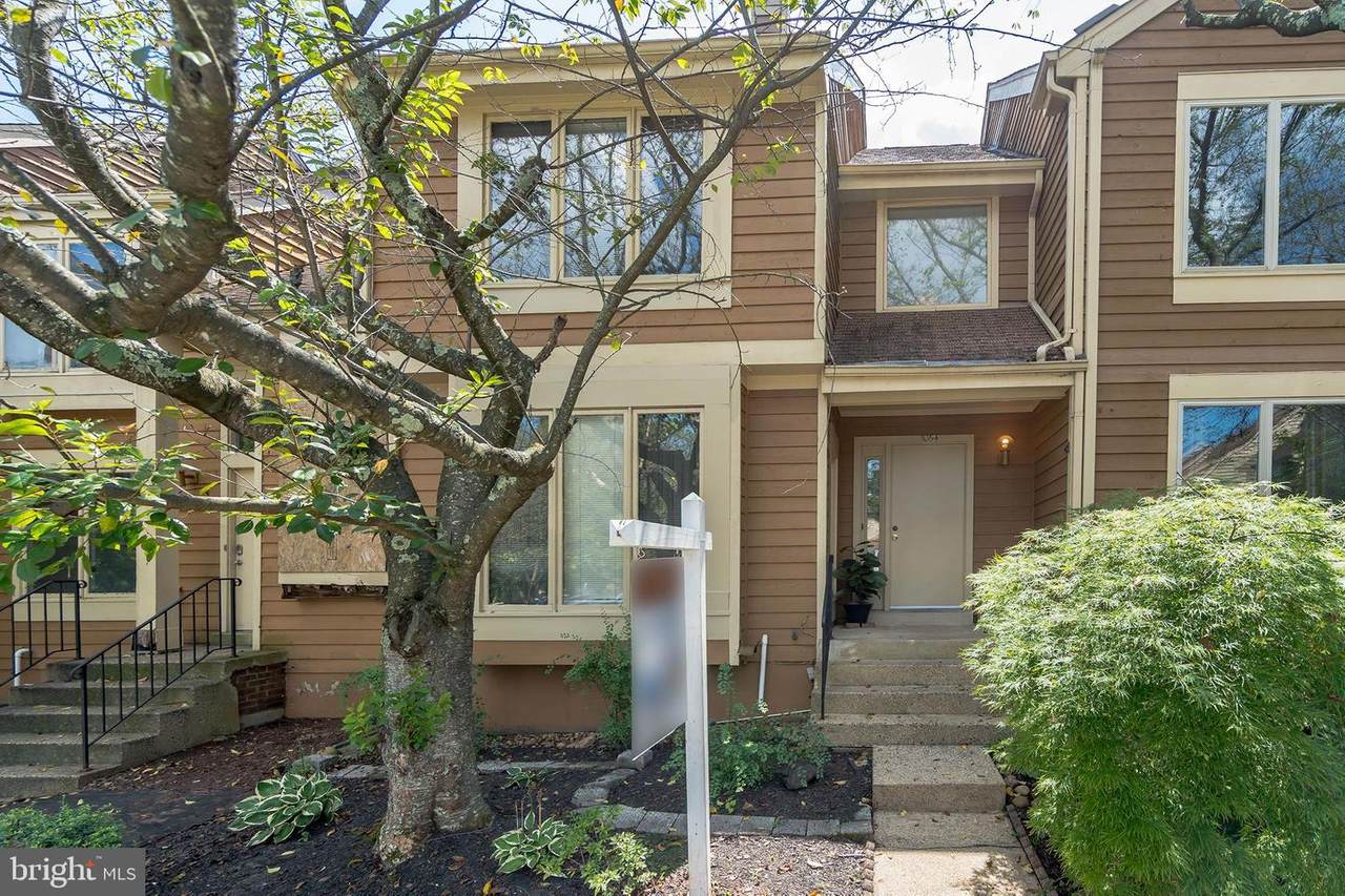 1064 Nicklaus Court - Photo 1