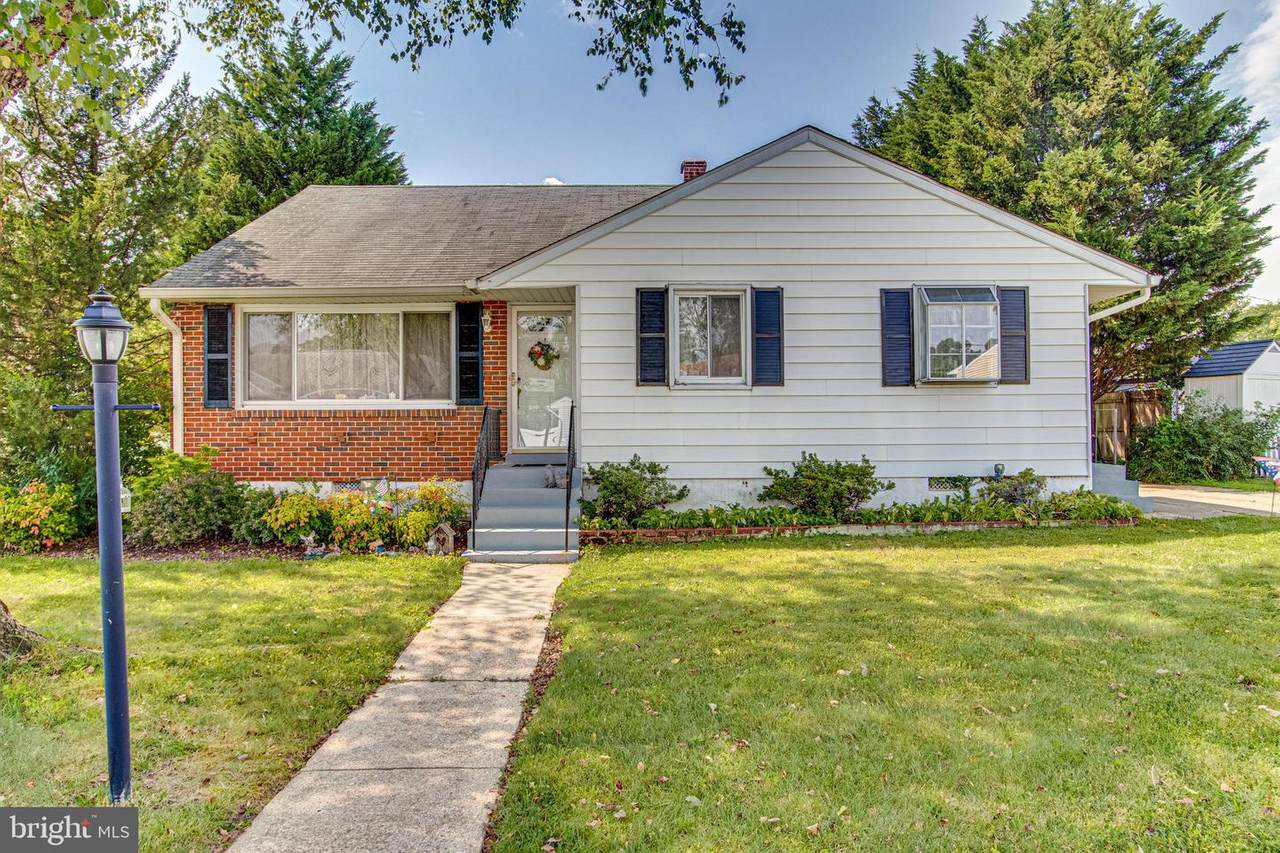 9014 Carlisle Avenue - Photo 1
