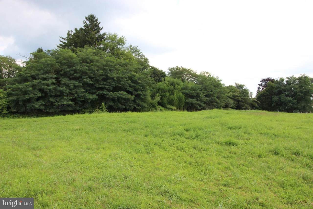 2367 Pine Road - Photo 1