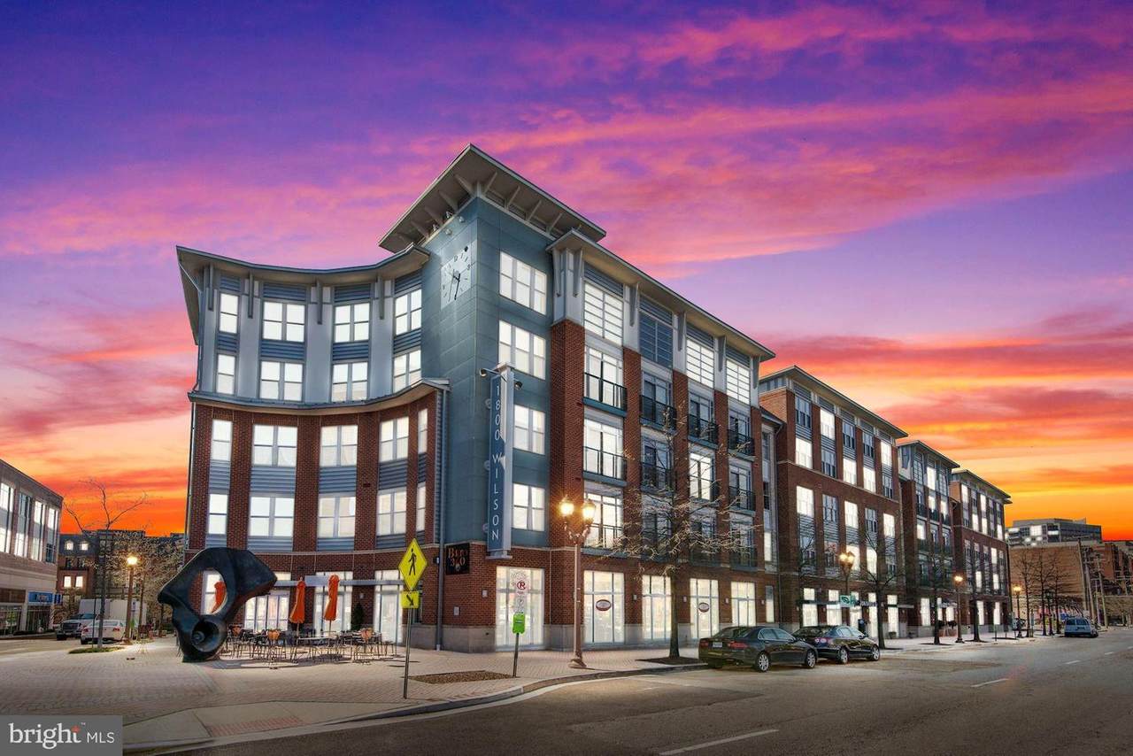 1800 Wilson Boulevard - Photo 1