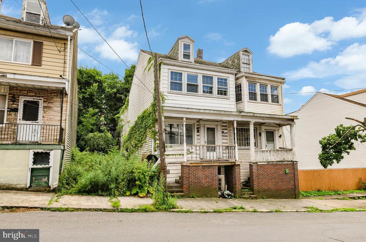 408 Centre Street - Photo 1