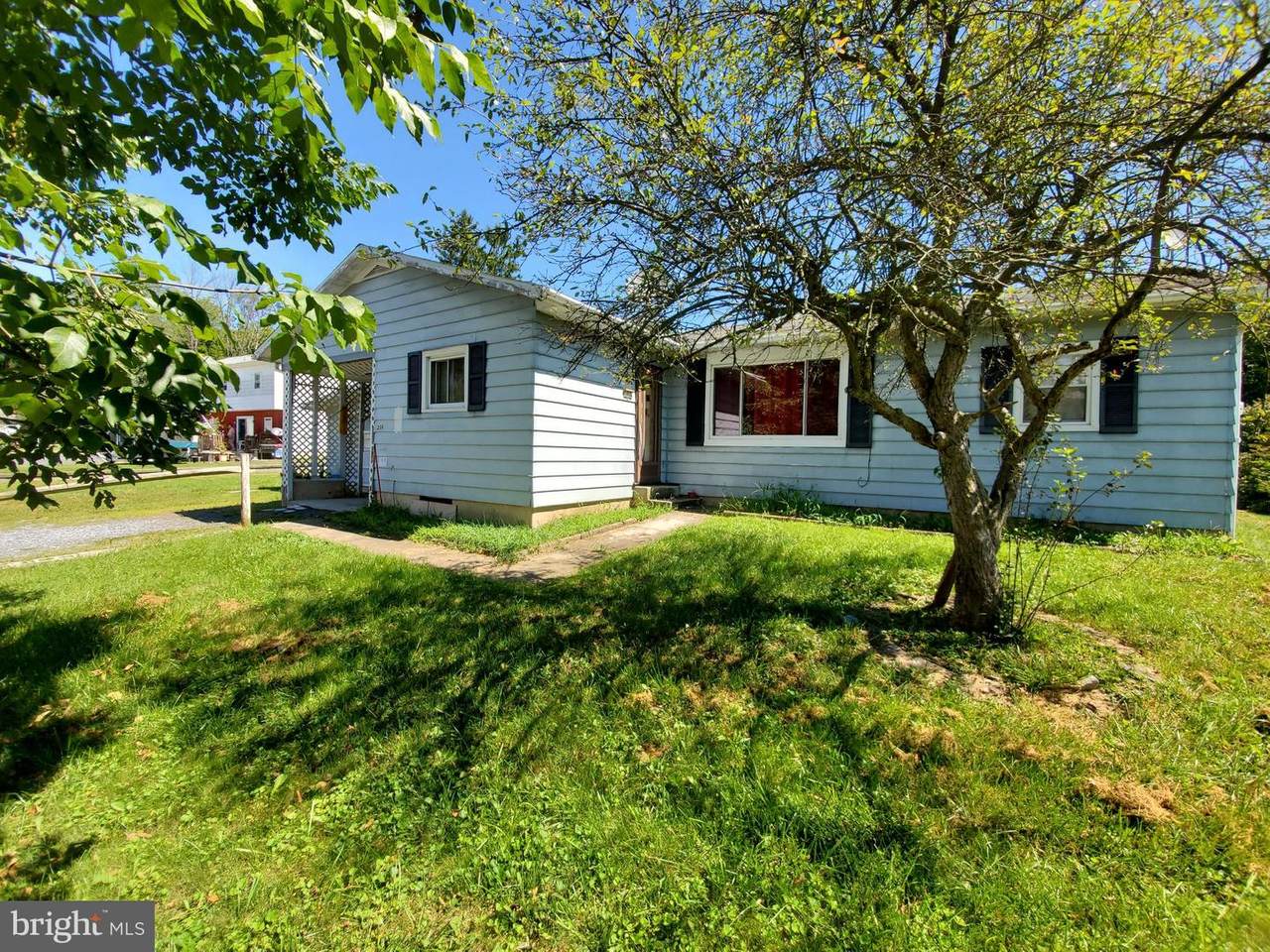 208 Frisbee Road - Photo 1