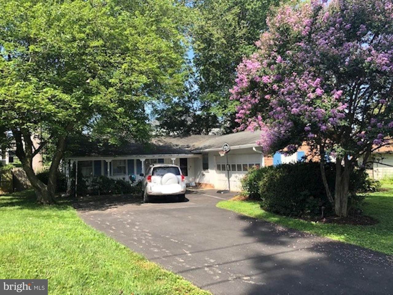 2210 Leeland Drive - Photo 1