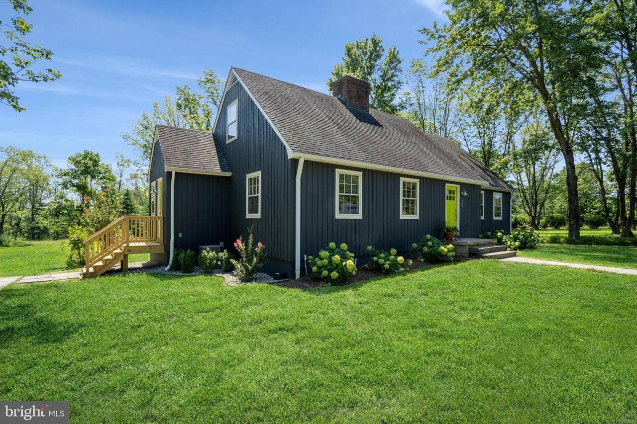 93 Stony Brook Road - Photo 1