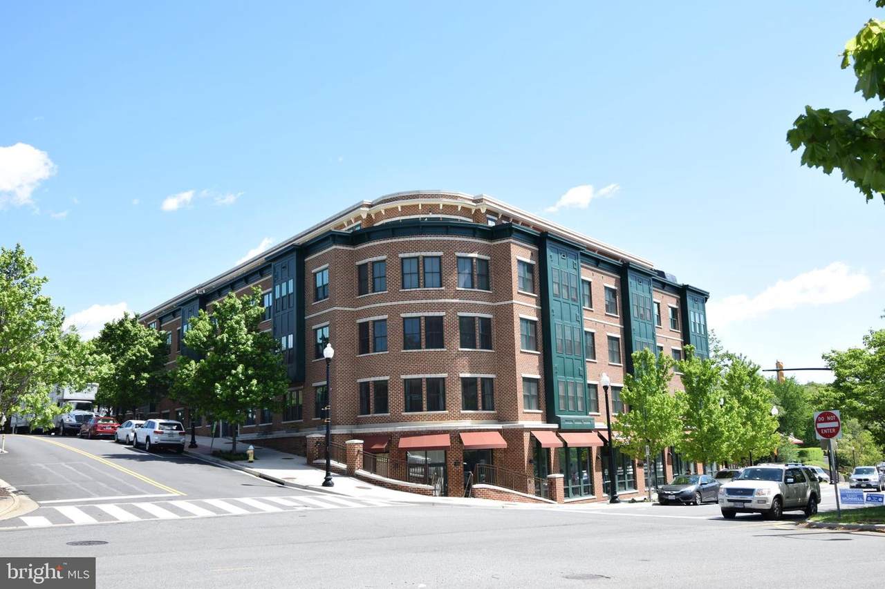 2101 Monroe Street - Photo 1