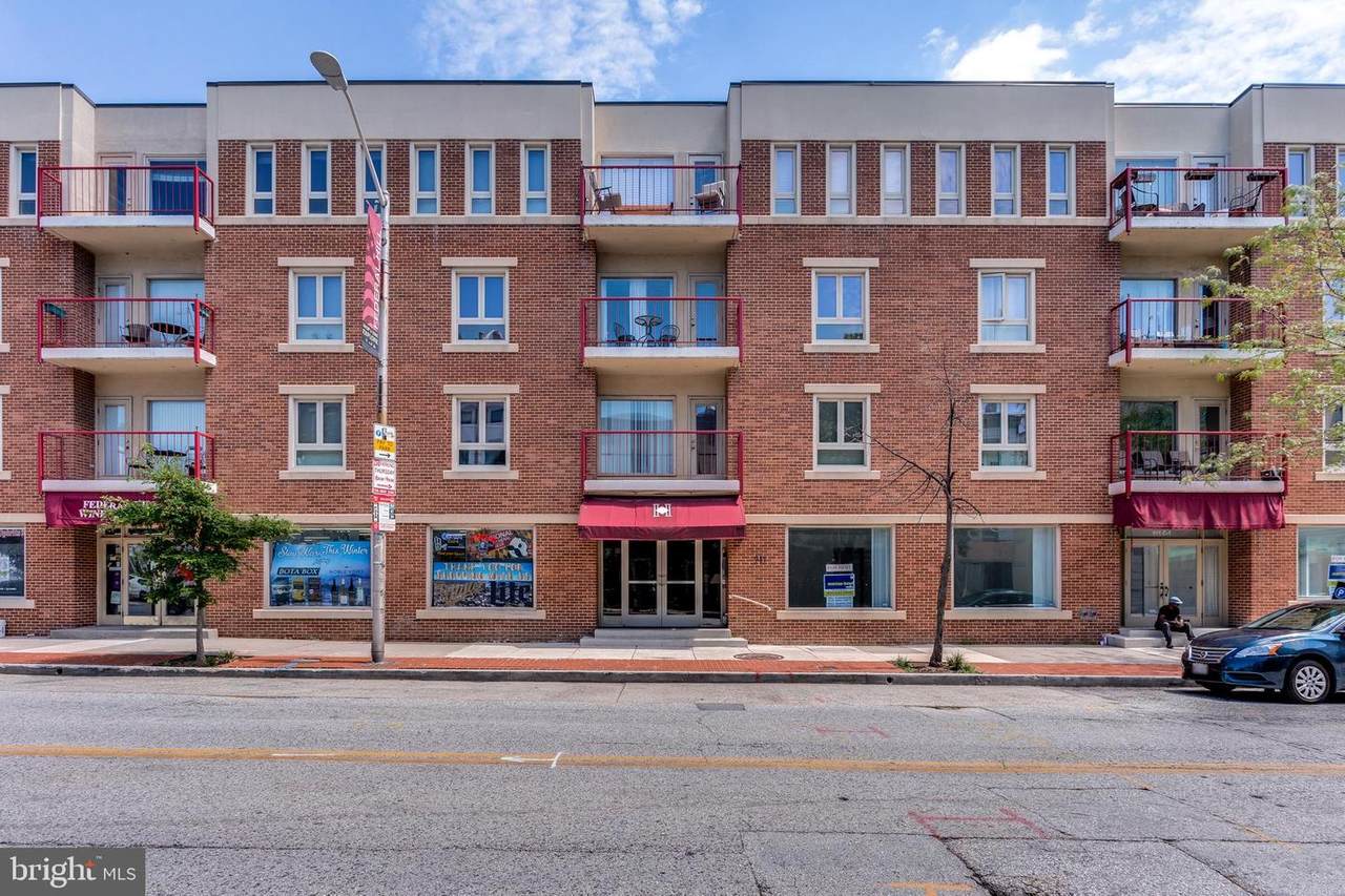 911 Charles Street - Photo 1