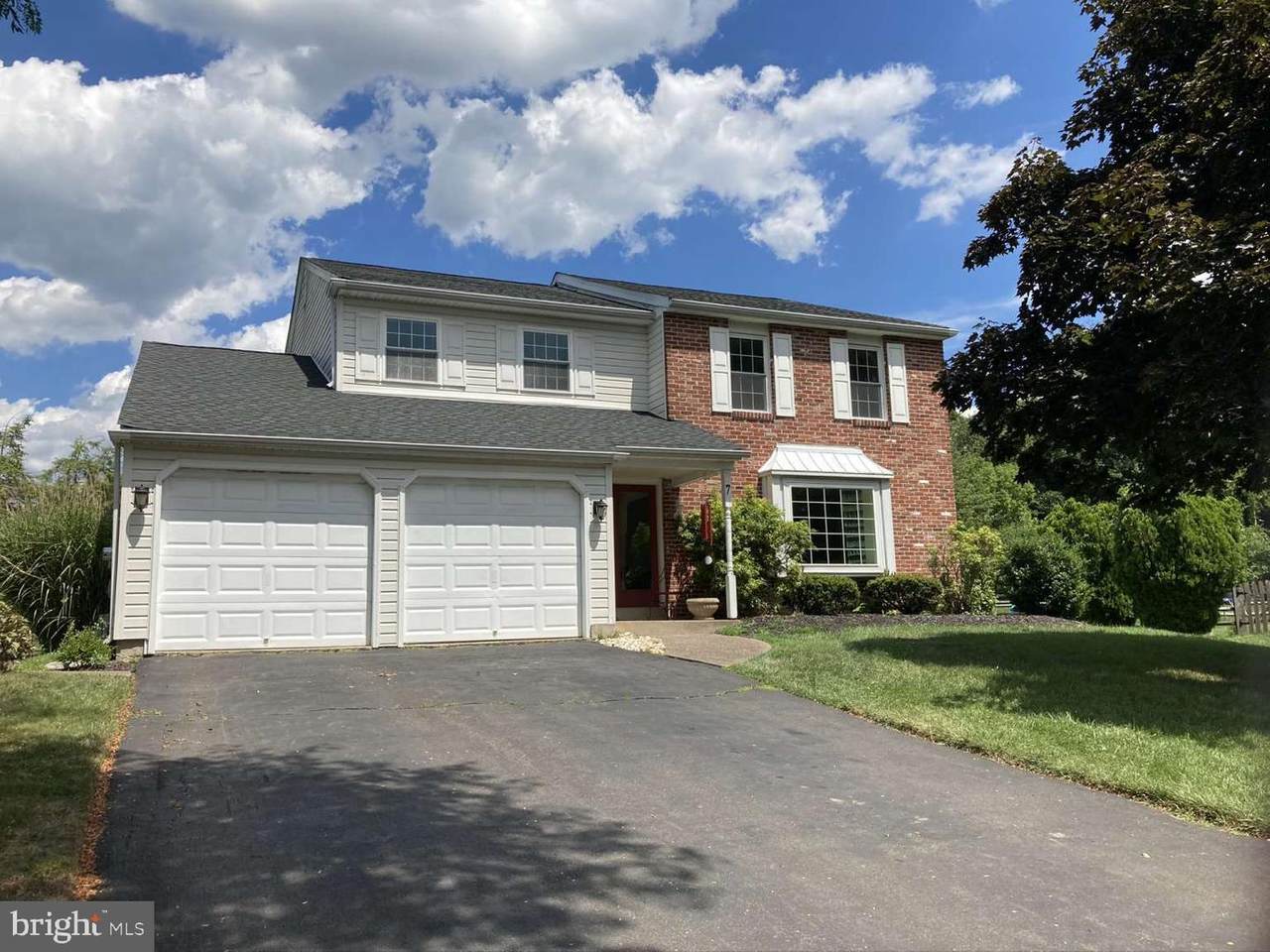 7 Sheffield Way - Photo 1