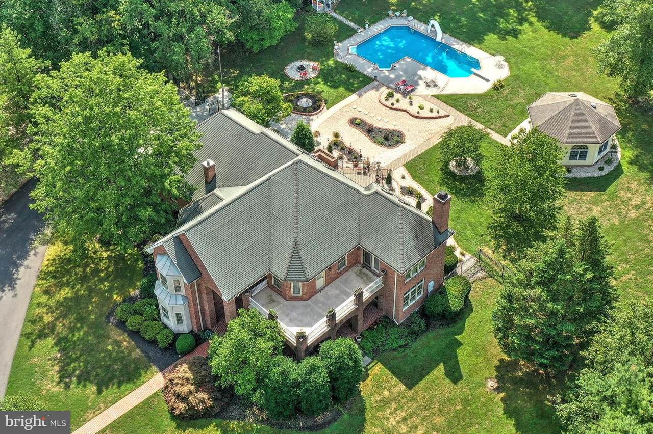 555 Belmont Road - Photo 1