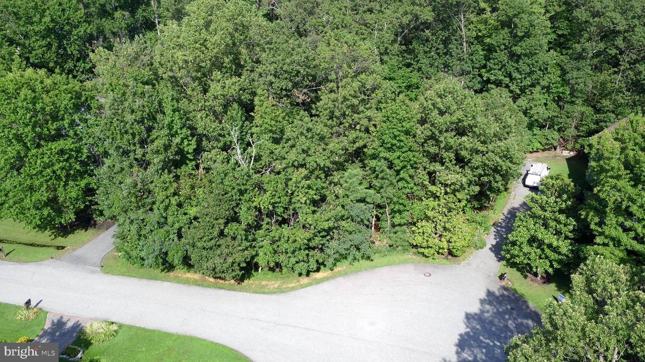 11425 Mohawk Court - Photo 1