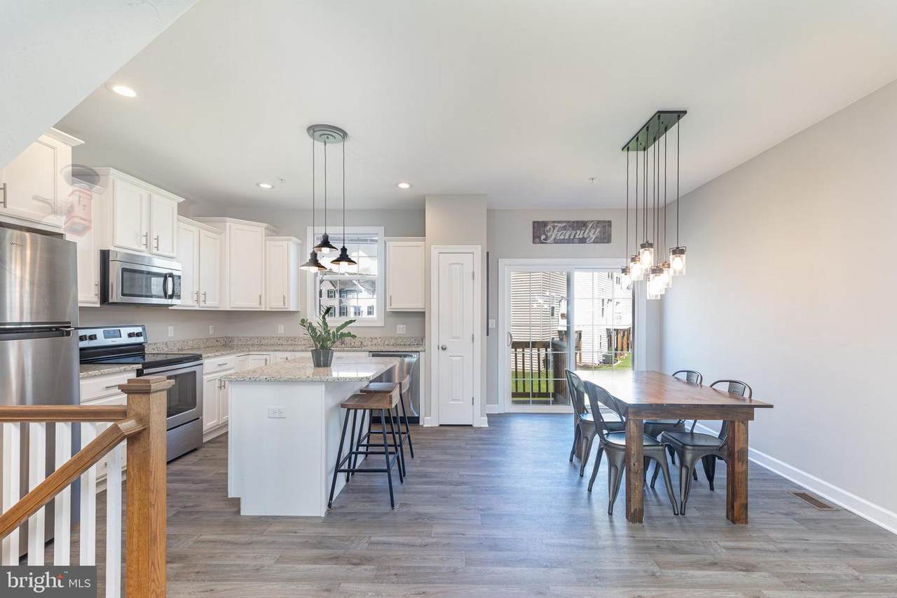502 Charles Avenue - Photo 1