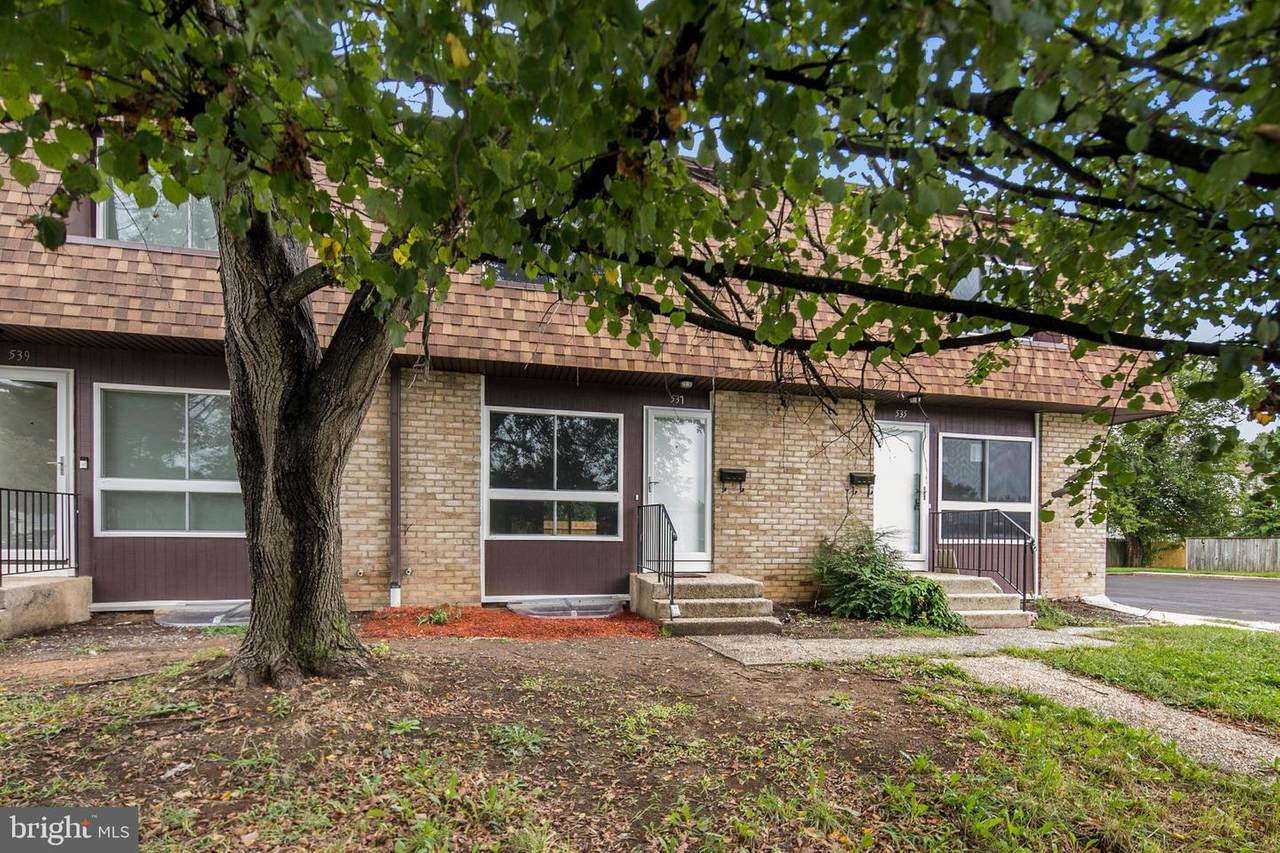 537 Carrollton Drive - Photo 1