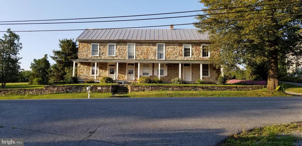 4452 Division Highway - Photo 1