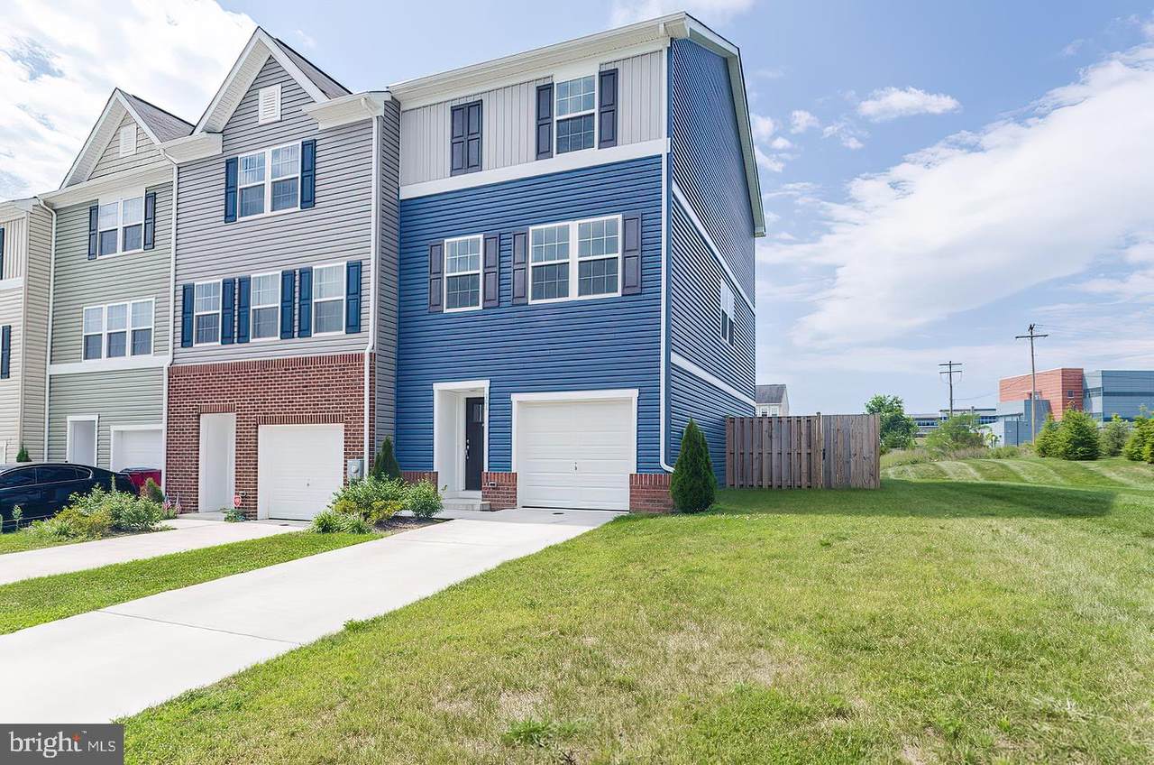 101 Drexel - Photo 1