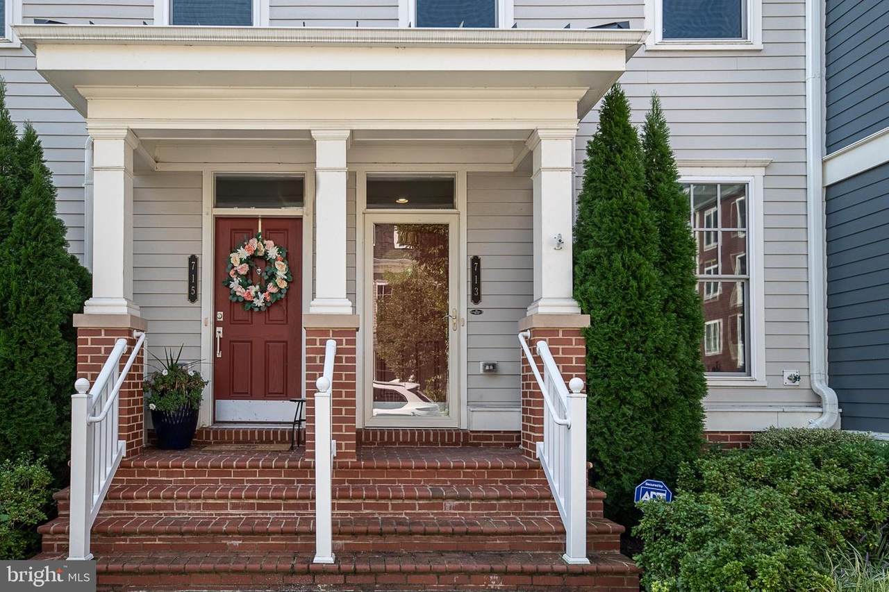 713 Diamond Avenue - Photo 1
